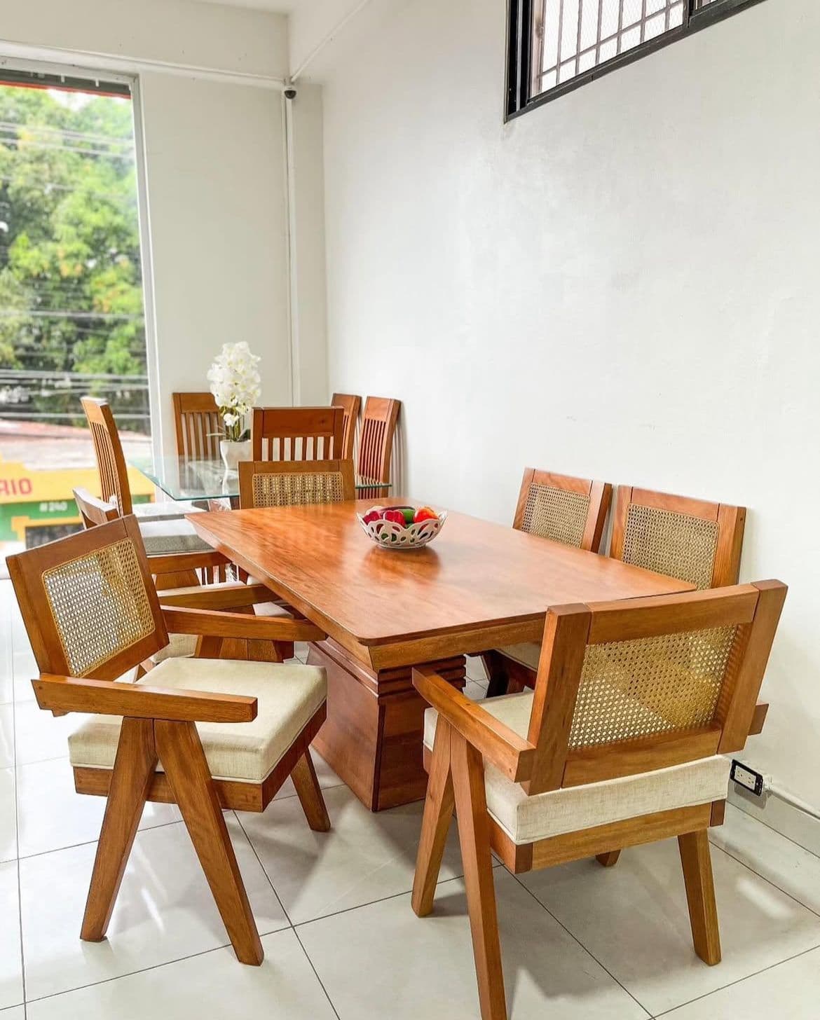 Juego de comedor Carlos de pajilla 6/s caoba natural